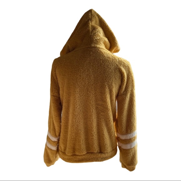 🌼💛Extremely Soft Hoodie - Picture 11 of 16